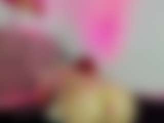 Live cam show with cynthiaa - Strip Red Hair on Lustler