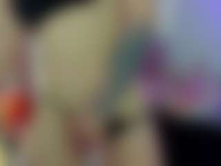 cynthiaa's Live Sex Cam Show