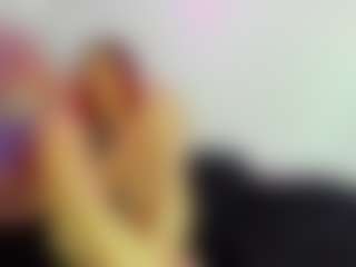 cynthiaa's Live Sex Cam Show