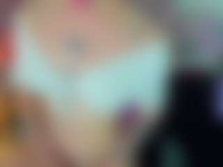 cynthiaa's Live Sex Cam Show