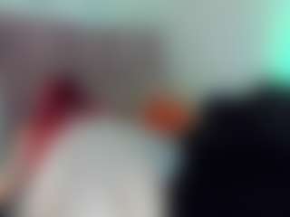 Spettacolo in cam dal vivo con cynthiaa - Gamer su Camsoda