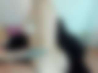 cynthiaa's Live Sex Cam Show