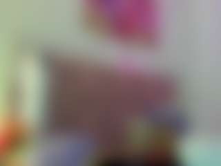 Spettacolo in cam dal vivo con cynthiaa - Gamer Toys su Camsoda