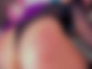 Rainnbow_'s Live Sex Cam Show