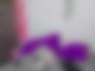 Rainnbow_'s Live Sex Cam Show