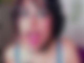 Rainnbow_'s Live Sex Cam Show