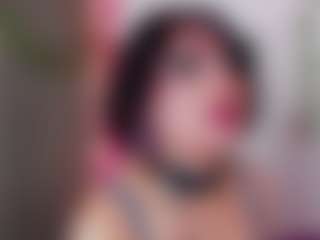 Rainnbow_'s Live Sex Cam Show