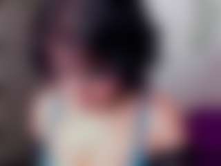 Rainnbow_'s Live Sex Cam Show