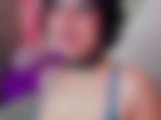 Rainnbow_'s Live Sex Cam Show
