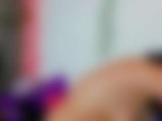 Rainnbow_'s Live Sex Cam Show