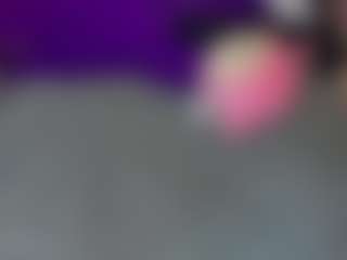 Rainnbow_'s Live Sex Cam Show