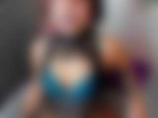 Rainnbow_'s Live Sex Cam Show