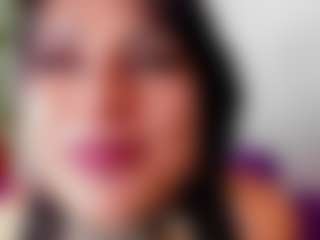 Rainnbow_'s Live Sex Cam Show