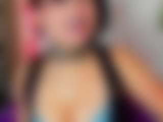 Rainnbow_'s Live Sex Cam Show