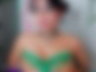 Rainnbow_'s Live Sex Cam Show