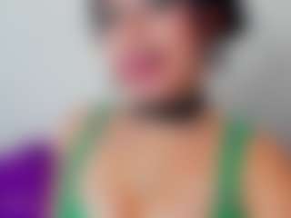 Rainnbow_'s Live Sex Cam Show