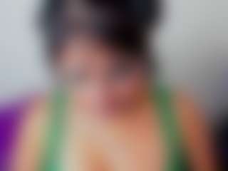 Rainnbow_'s Live Sex Cam Show