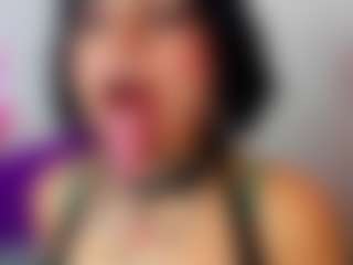 Rainnbow_'s Live Sex Cam Show