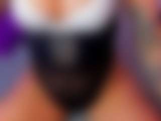 Live cam show with Rainnbow_ - Lush on AdultVida.com