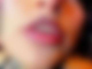 Rainnbow_'s Live Sex Cam Show