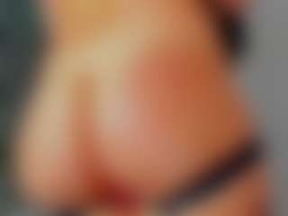 Rainnbow_'s Live Sex Cam Show