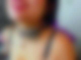 Rainnbow_'s Live Sex Cam Show