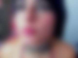 Rainnbow_'s Live Sex Cam Show