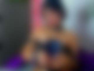 Rainnbow_'s Live Sex Cam Show
