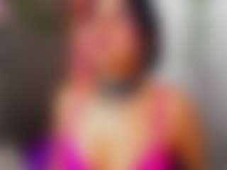Rainnbow_'s Live Sex Cam Show