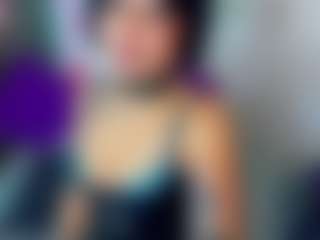 Rainnbow_'s Live Sex Cam Show