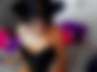 Rainnbow_'s Live Sex Cam Show