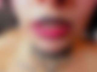 Rainnbow_'s Live Sex Cam Show