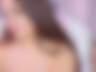 Live cam show with Blue-Hazel - Teen (18+) on Fling VIP Chat