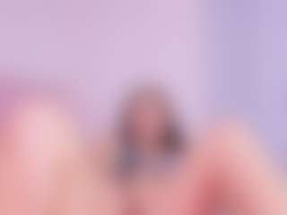 Live cam show with Blue-Hazel - Squirt on googirlz