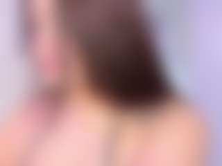 Live cam show with Blue-Hazel - Fingers on Camsoda