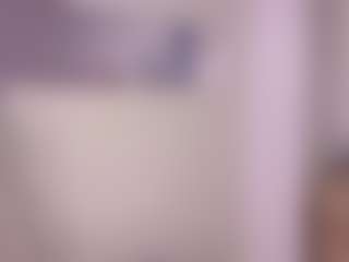 Live-Cam-Show mit Blue-Hazel - Red Hair Teen (18+) auf Camsoda