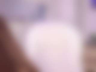 Live cam show with Blue-Hazel - Nails on https://playwithruby.com