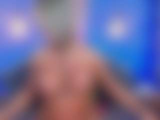 Live cam show with Christie Kroes - Middle Aged on Fling VIP Chat