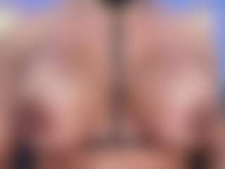 Live cam show with Christie Kroes - Mature on MyBangCams