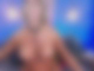 Live cam show with Christie Kroes - Mature on hotwifechat.live