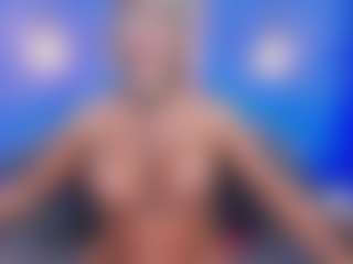 Live cam show with Christie Kroes - Cum In Pussy on MyBangCams