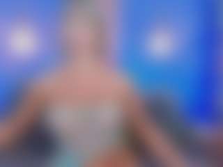 Live cam show with Christie Kroes - Blonde Hair on AdultVida.com