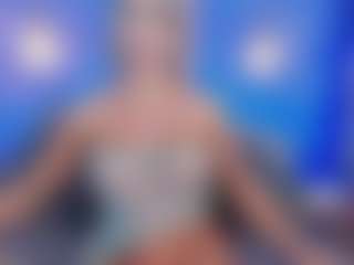 Live cam show with Christie Kroes - Big Tits on Camsoda