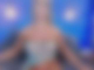 Live cam show with Christie Kroes - Fit on sexytreat.net