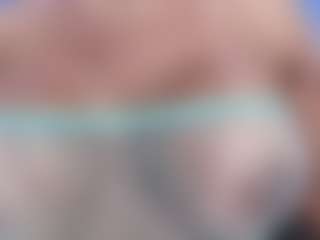 Live cam show with Christie Kroes - Mature on hrnylive.com
