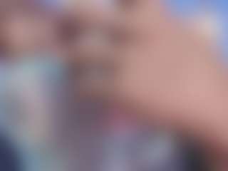Live cam show with Christie Kroes - MILF on eurowanks.com