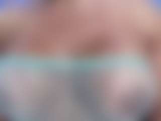 Live cam show with Christie Kroes - Massage on fapnchat