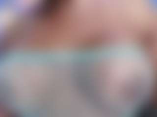 Live cam show with Christie Kroes - MILF on mypornchat.com