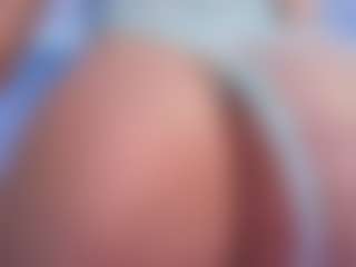 Live cam show with Christie Kroes - HD on EXY