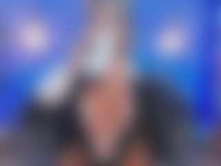 Live cam show with Christie Kroes - Outside on Camsoda